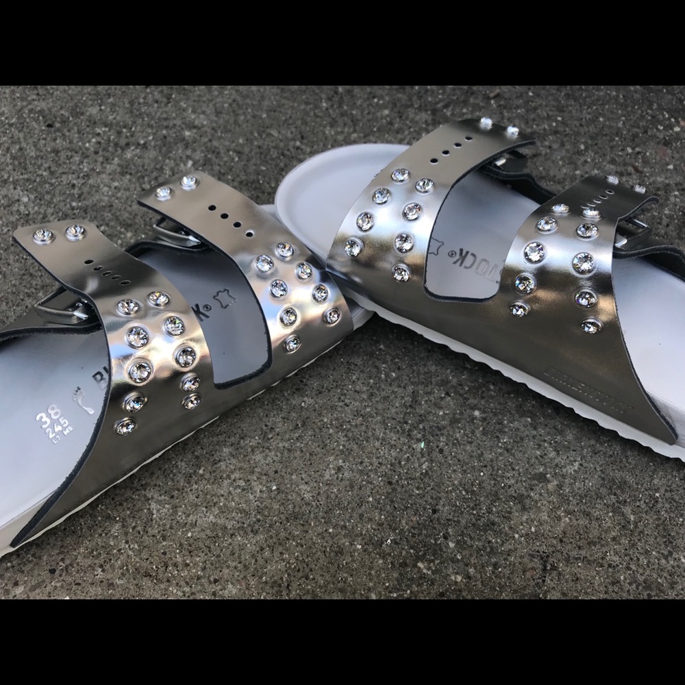 RESERVED Arizona Swarovski Crystal size 38